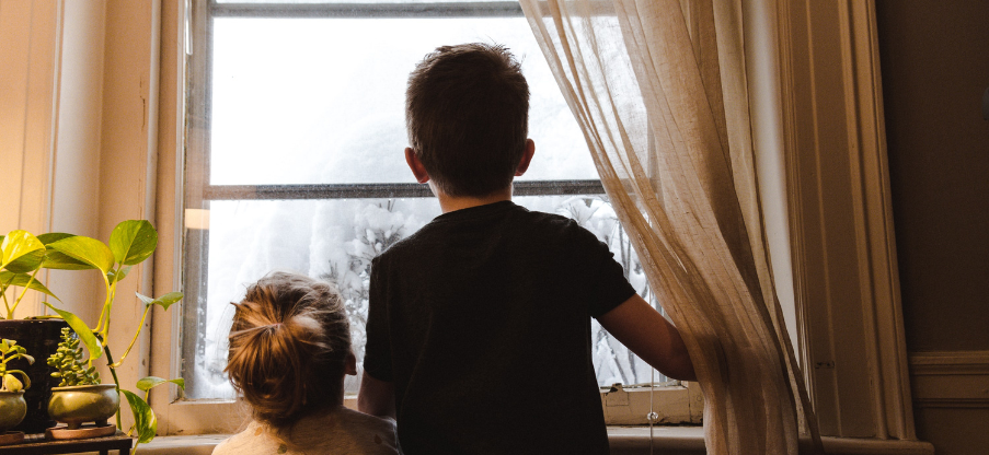 kids looking through the window